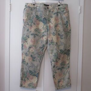 LRL Lauren Cropped Jeans - Floral Stretch Cottage core